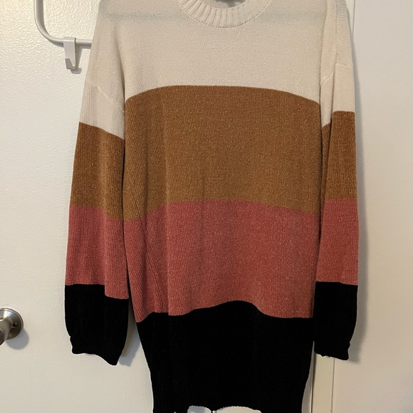 LULUS SWEATER DRESS - Picture 1 of 3